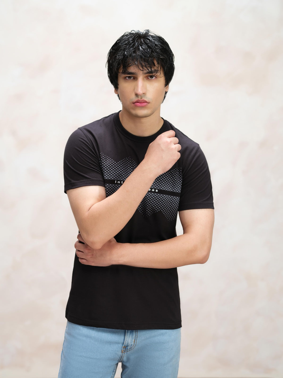 Black Graphic Crewneck T-Shirt – "Interesting Ideas" Print